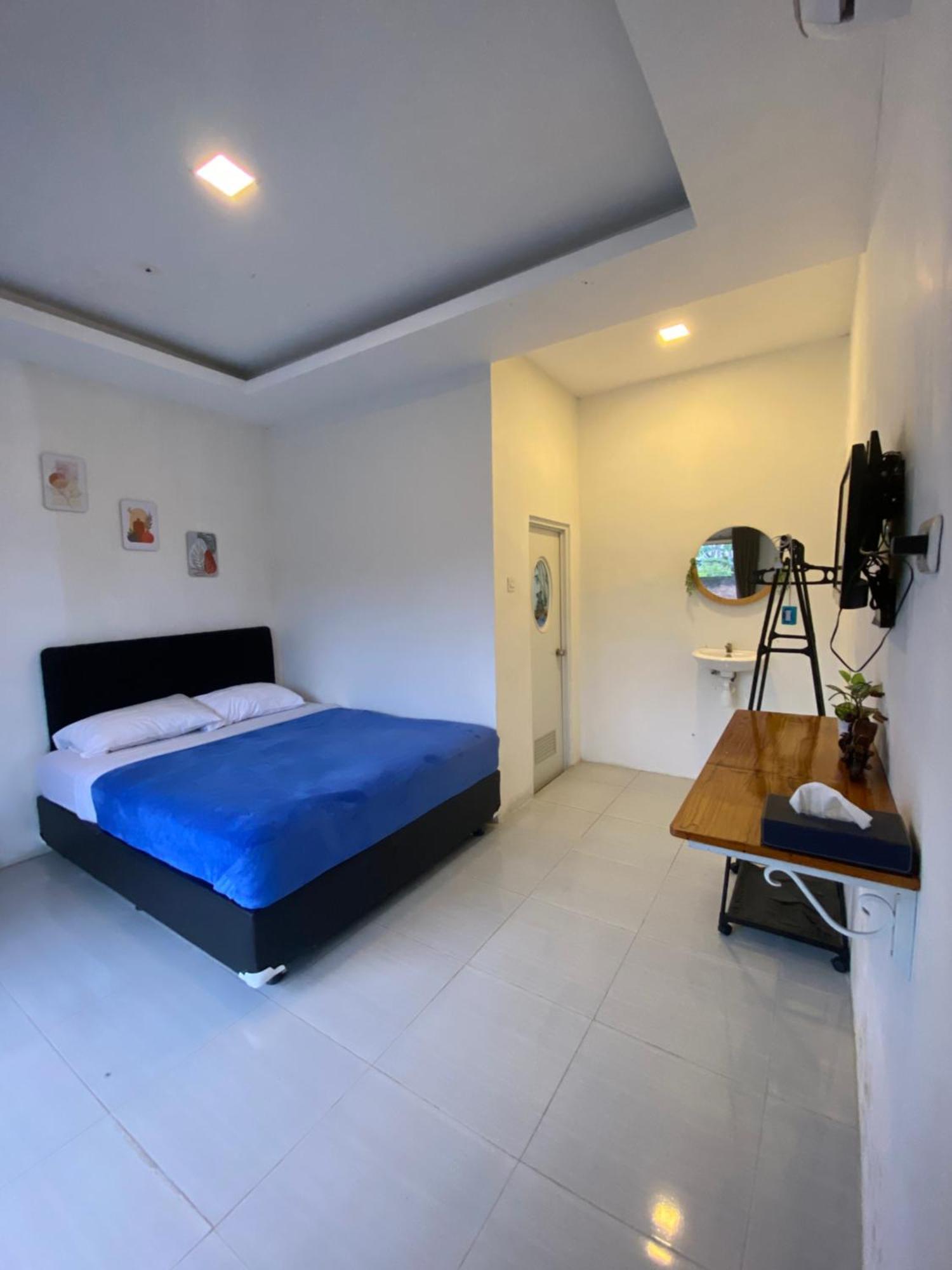 Robiu Bed&Breakfast Banyuwangi  Exterior foto