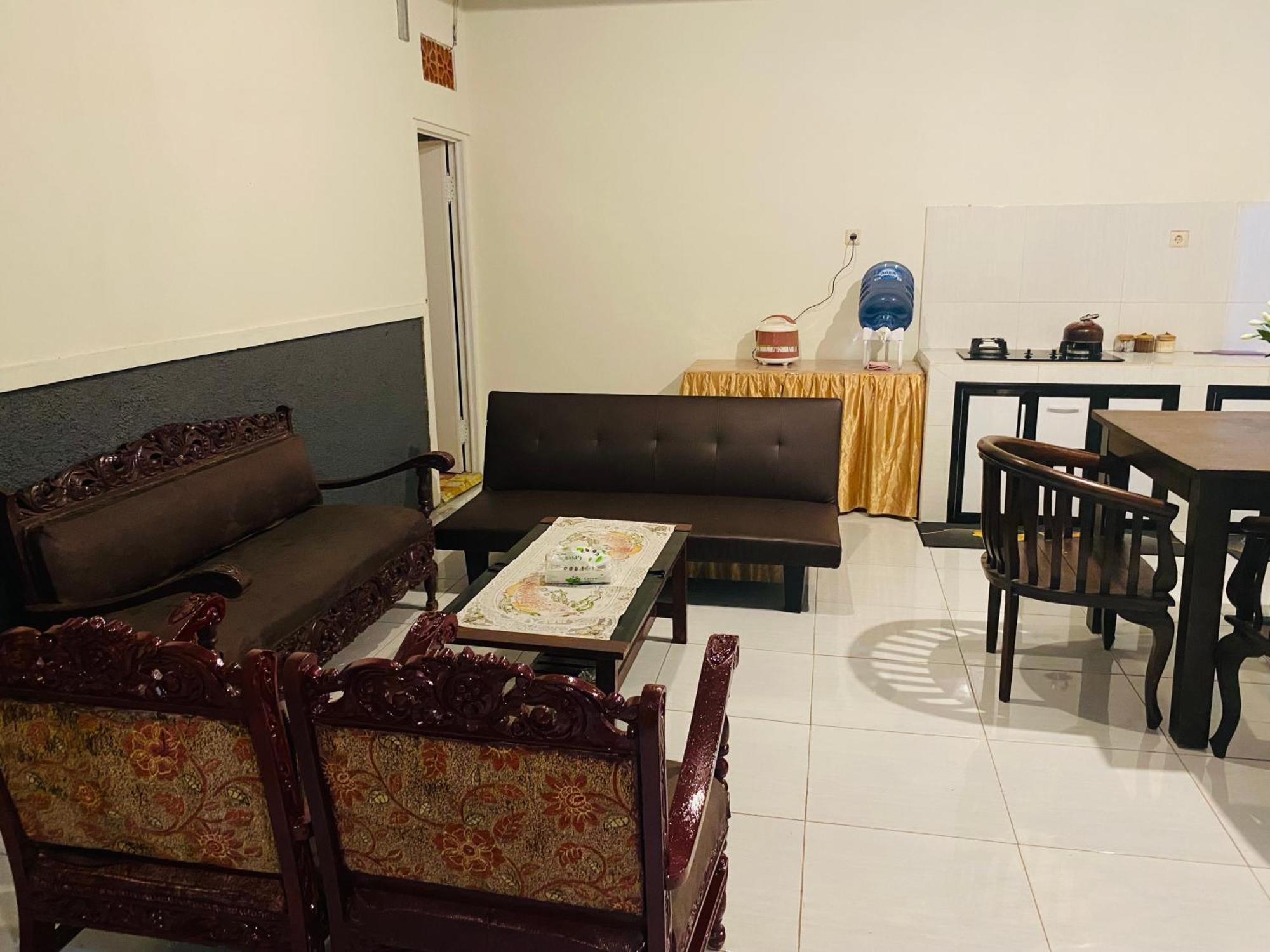 Robiu Bed&Breakfast Banyuwangi  Exterior foto